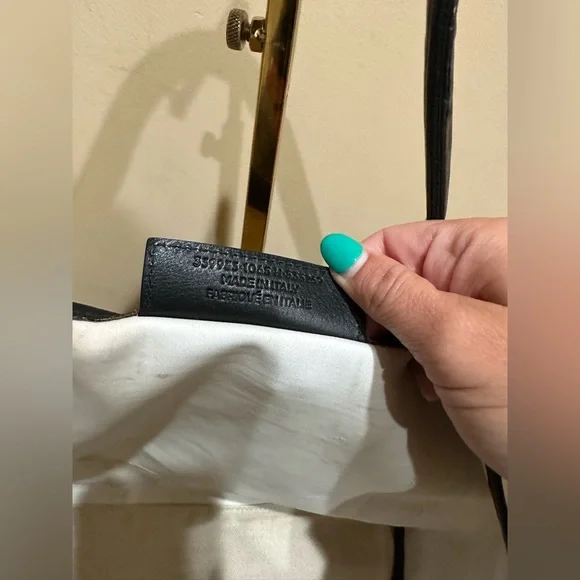 Balenciaga Cabas Black Tote w/pouch - Picture 10 of 14